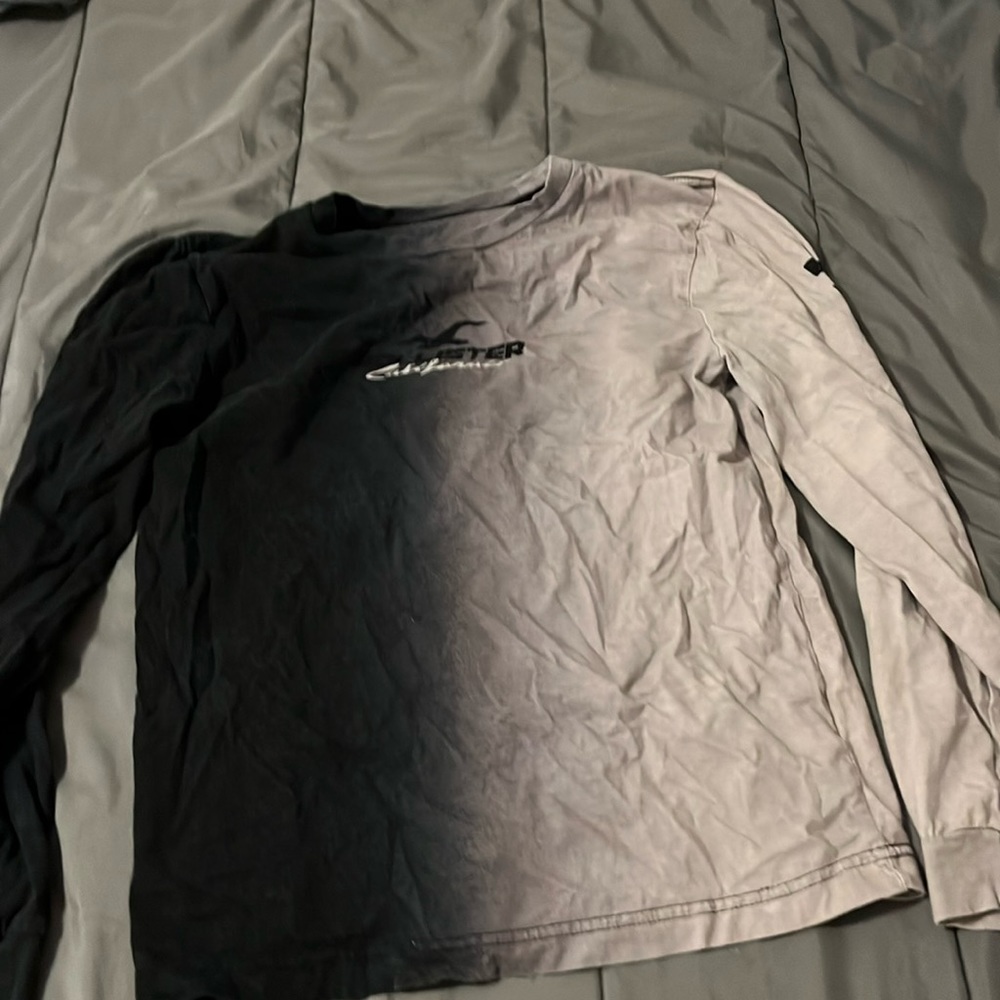 Hollister shirt